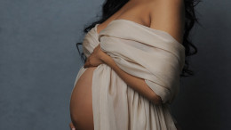 Elegant maternity photography serving Baltimore, Ellicott City, Clarksville, and the greater DMV area. Elegant maternity photography serving Baltimore, Ellicott City, Clarksville, and the greater DMV area.